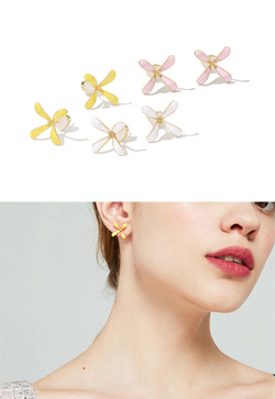 [수입] 컬러꽃잎 져스 귀걸이