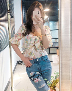 [수입] selfie♥ 하트스팽글 사각넥 셔츠